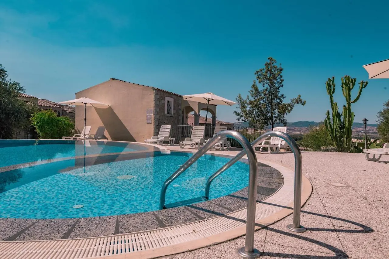 The Fantastic Residenza Badus 1 Bedroom Apartment Sleeps 4 No0811M Badesi